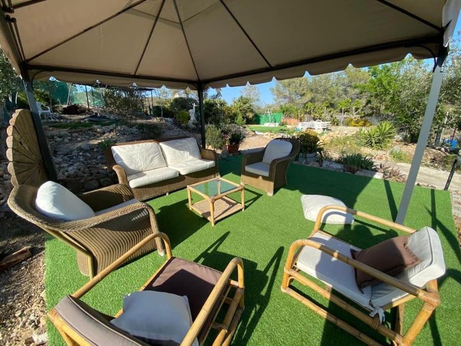 Le Petit Paradis Olivella Luaran gambar