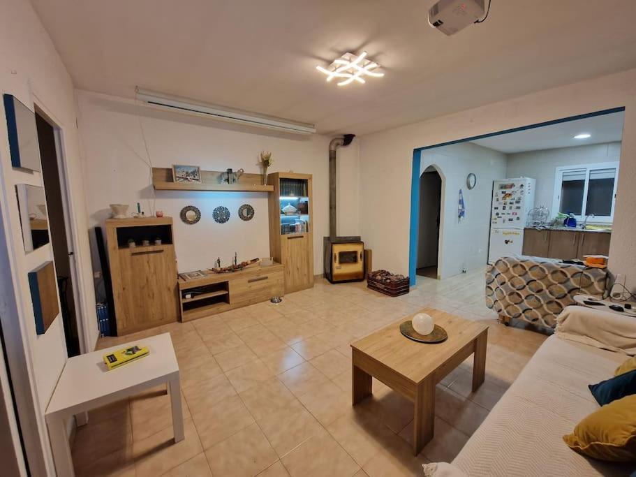 Le Petit Paradis Olivella Luaran gambar